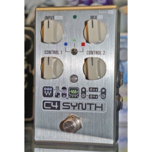 Source Audio SA249 C4 Synth, pedale sintetizzatore per chitarra, Usato